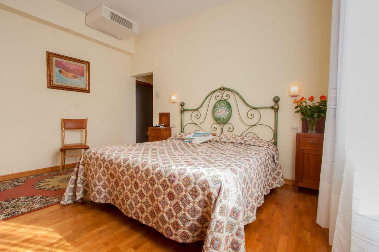 Savoia E Campana 3*